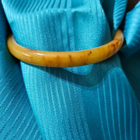 JADE BLESSING BANGLE BRACELET - Picture 6 of 7